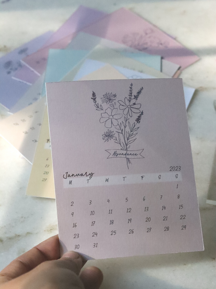 Easel Calendar 2023 - Wildflower 4